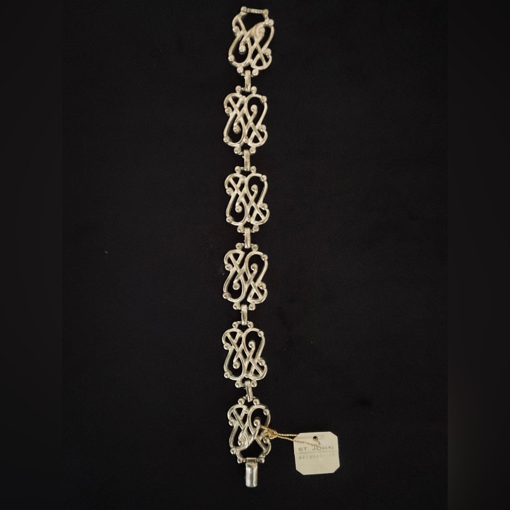 #236 NWT ST JOHN Vintage Runway Silvertone Openwork Scroll Link Bracelet